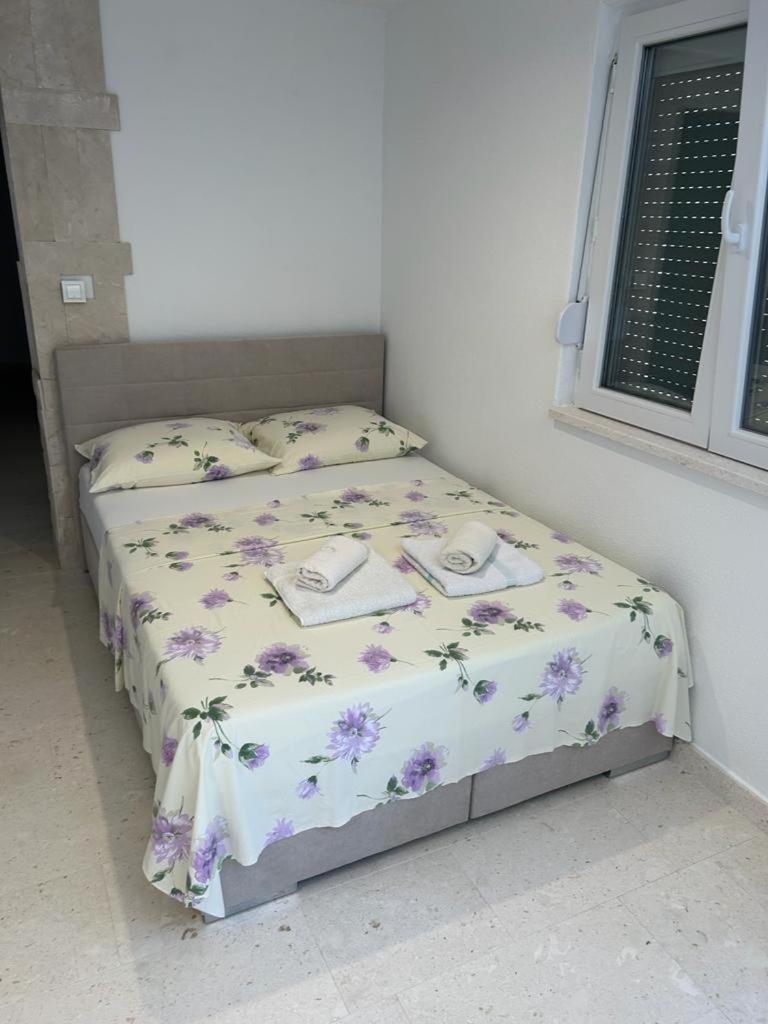 Villa Hercegovina Sveti Filip i Jakov Kamer foto